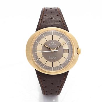 Omega, Geneve, Dynamic, rannekello, 41,5 x 36,5 mm.