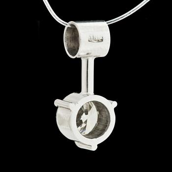 HÄNGE, 18 k vitguld med briljantslipad diamant 0,77 ct. Vikt ca 0,9 g.