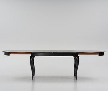 Uno Åhrén, a Swedish Grace dining table, 1920s.