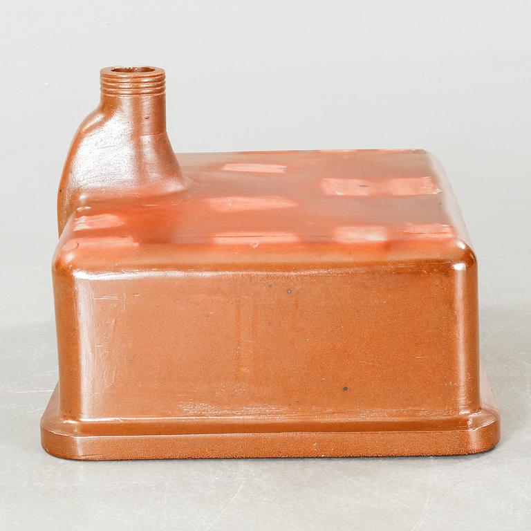 TVÄTTHO/HANDFAT, saltglaserat stengods, "V50", Höganäs, 1900-talets första hälft.
