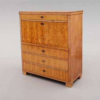 CHIFFONJÉ, 1800-talets mitt.