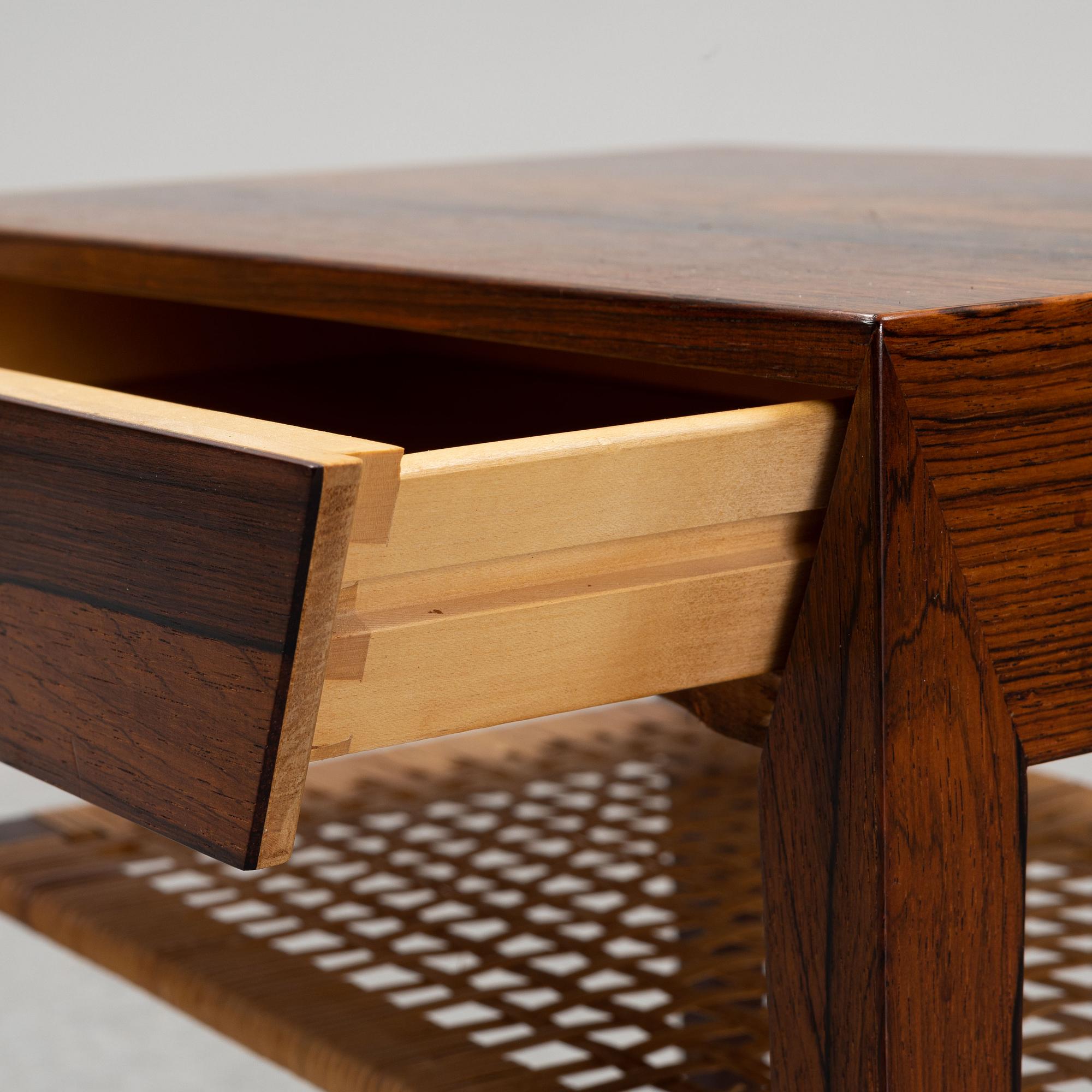 Severin Hansen, sängbord, Haslev, Danmark, formgivet 1957-58.