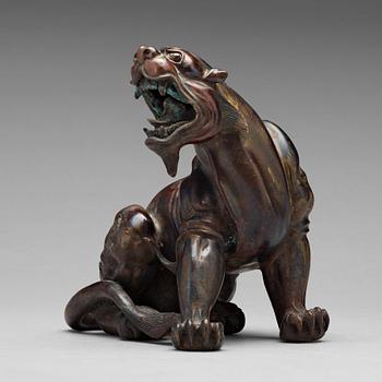 583. A bronze figure of a mythical beast, 17th Century.