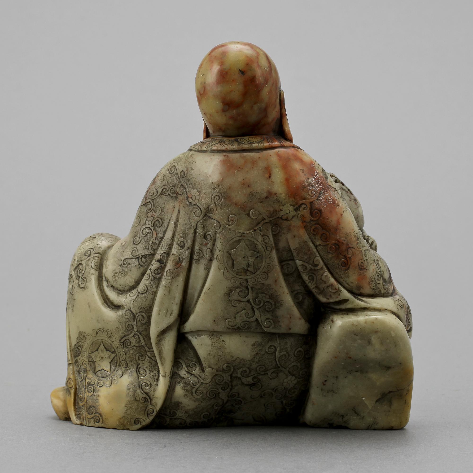 FIGURIN, soapstone, Ostasien, 1900-tal.