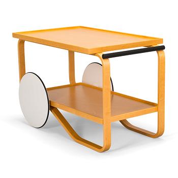 Alvar Aalto, a Special Edition Tea trolley 901 Honey 2021.