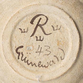 Isaac Grünewald, a chamotte stoneware bowl, Rörstrand, 1943.