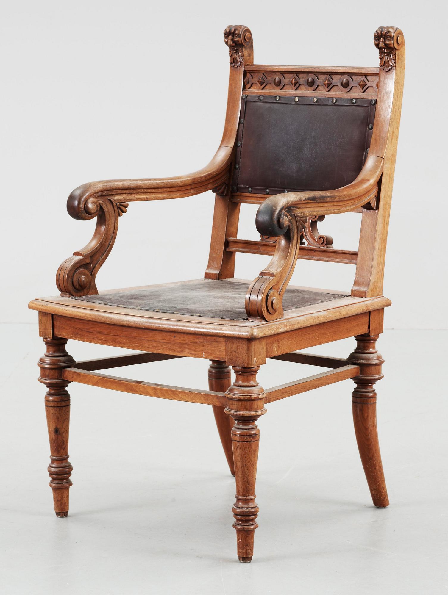 KARMSTOL, nyrenässans, 1800-talets slut.