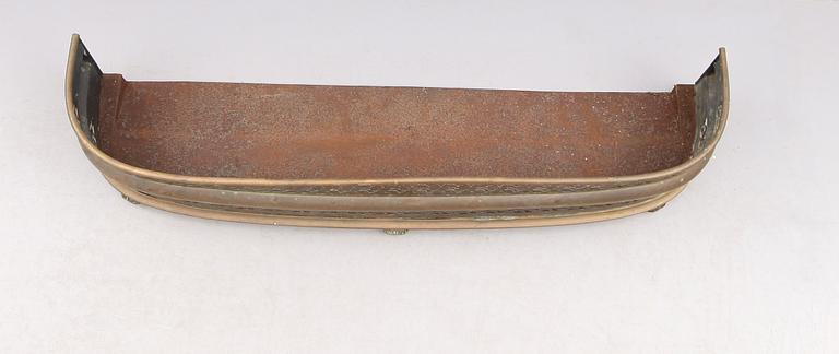 BRASSKYDD, viktoriansk, England, 1800-talets andra hälft.