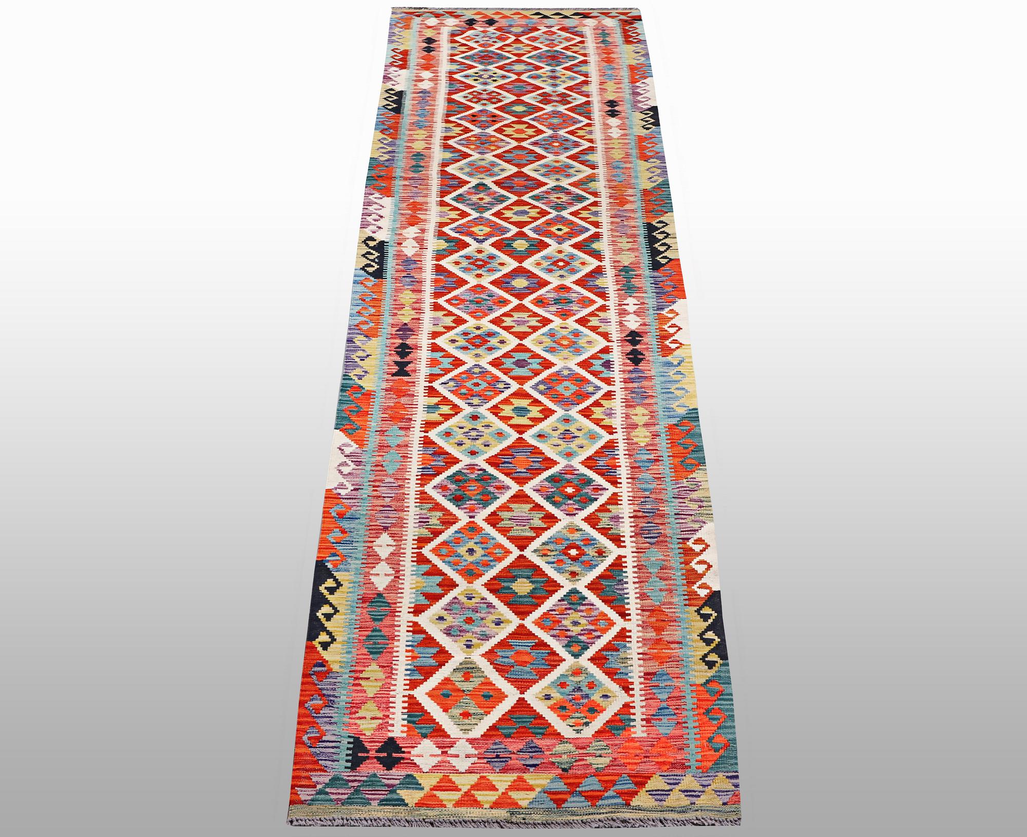 A runner, Kilim, ca 463 x 82 cm.