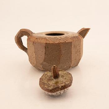 Gösta Grähs, a signed stoneware tea pot own workshop.