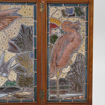 A fire screen, Maple & Co, England, circa 1900.