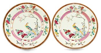 361. A pair of enemalled plates, Qing dynasty, (Qianlong 1736-95).