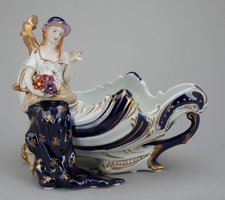 KORISTEMALJA, posliinia, Meissen, kakkoslaatu, 1900-luku.