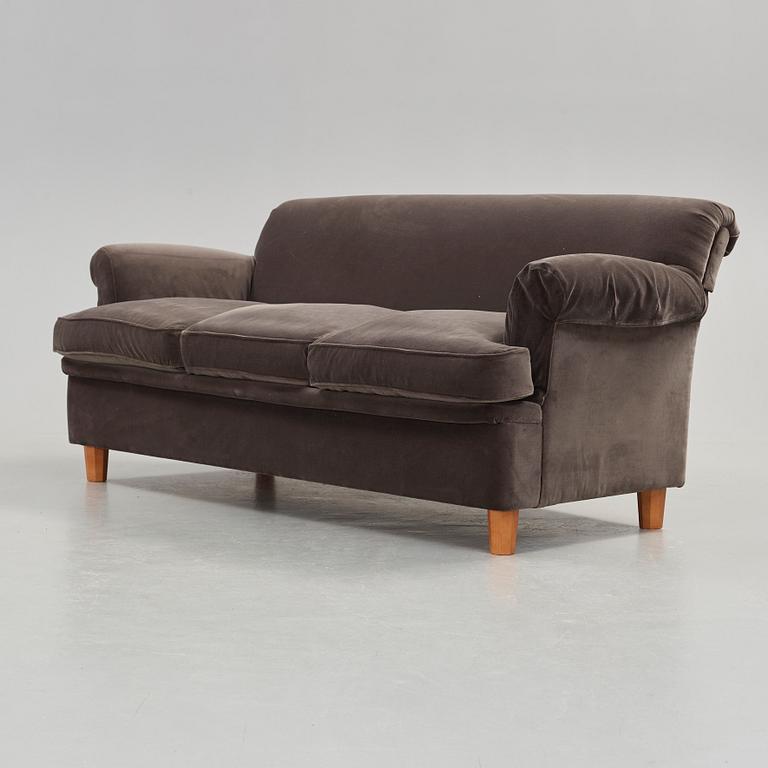 Josef Frank, soffa, Firma Svenskt Tenn, modell 678, 2013.