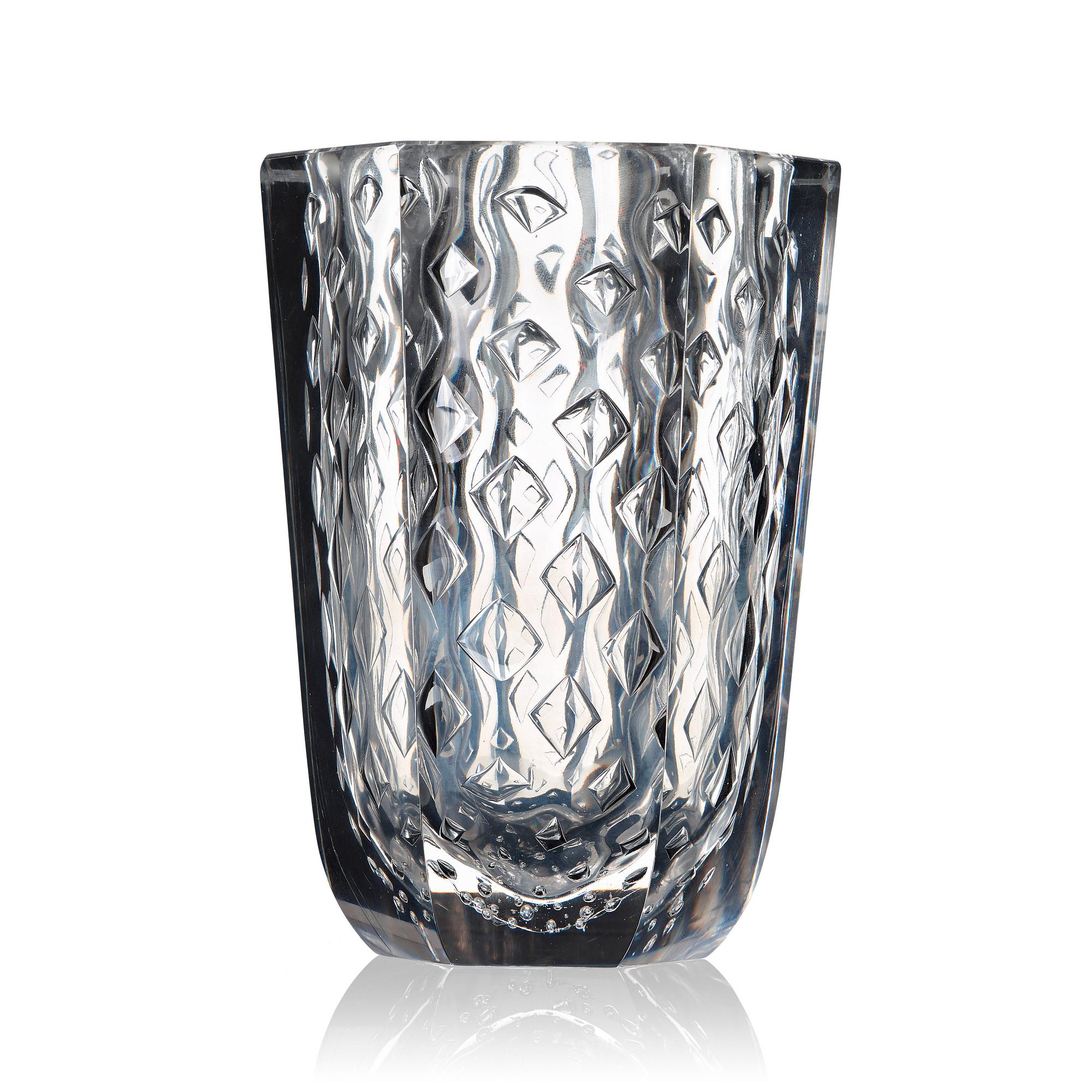 Vicke Lindstrand, VICKE LINDSTRAND, a polished glass vase, Kosta, Sweden 1950's.