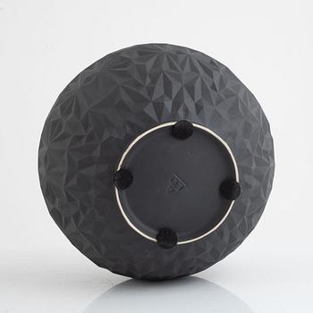 Anna Elzer Oscarson, a lidded vase and charger, 'Dusty Diamonds'.