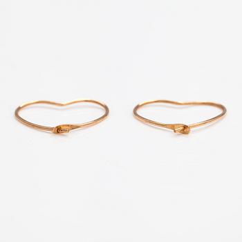 Pekka Piekäinen, A pair of 14K gold earrings. PLatinoro, Turku.