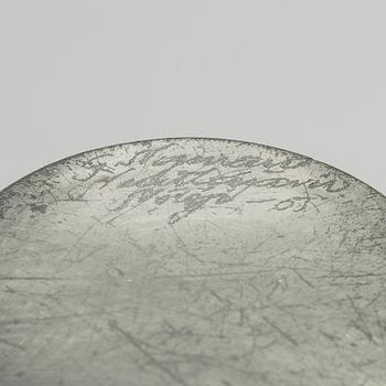 Gunnel Nyman, vas, modell "GN 12", signerad G. Nyman Nuutajärvi Notsjö -55.