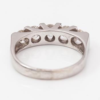 Ring, 14K vitguld, diamanter ca 1.10 ct tot.