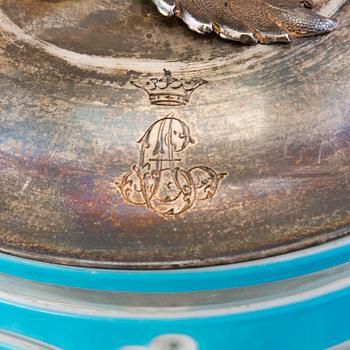 A RUSSIAN SILVER AND GLASS BUTTER DISH, Carl Gustav Ekqvist, Saint Petersburg, 1850s.