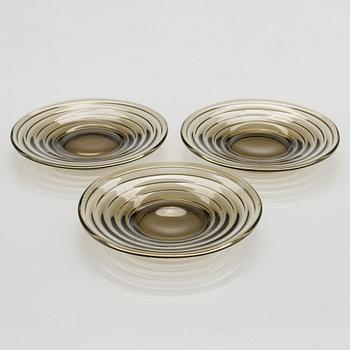 Aino Aalto, cup and plates, 3 pcs, "Bölgeblick" Karhula Glassworks 1930s.