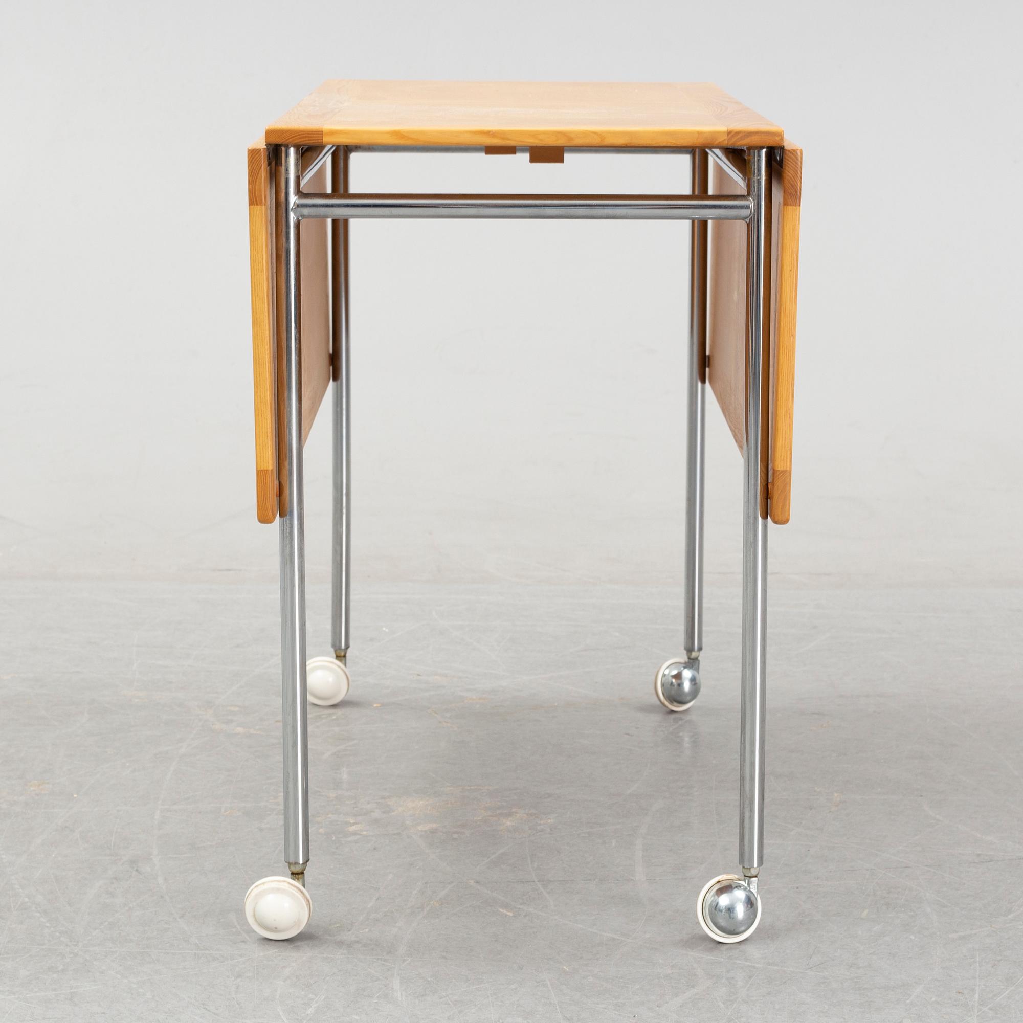 Bruno Mathsson, a 'Berit' drop-leaf table, Firma Karl Mathsson, Värnamo, 1973.