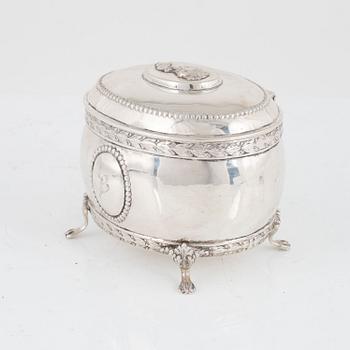 Adolf Mayer, a silver sugar box, Frankfurt, Germany, early 20th Century.