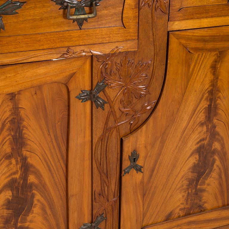 Karl Tirén, Senkki, A.B Naeslunds Möbelfabrik, Uumaja, n. 1901. Jugend.