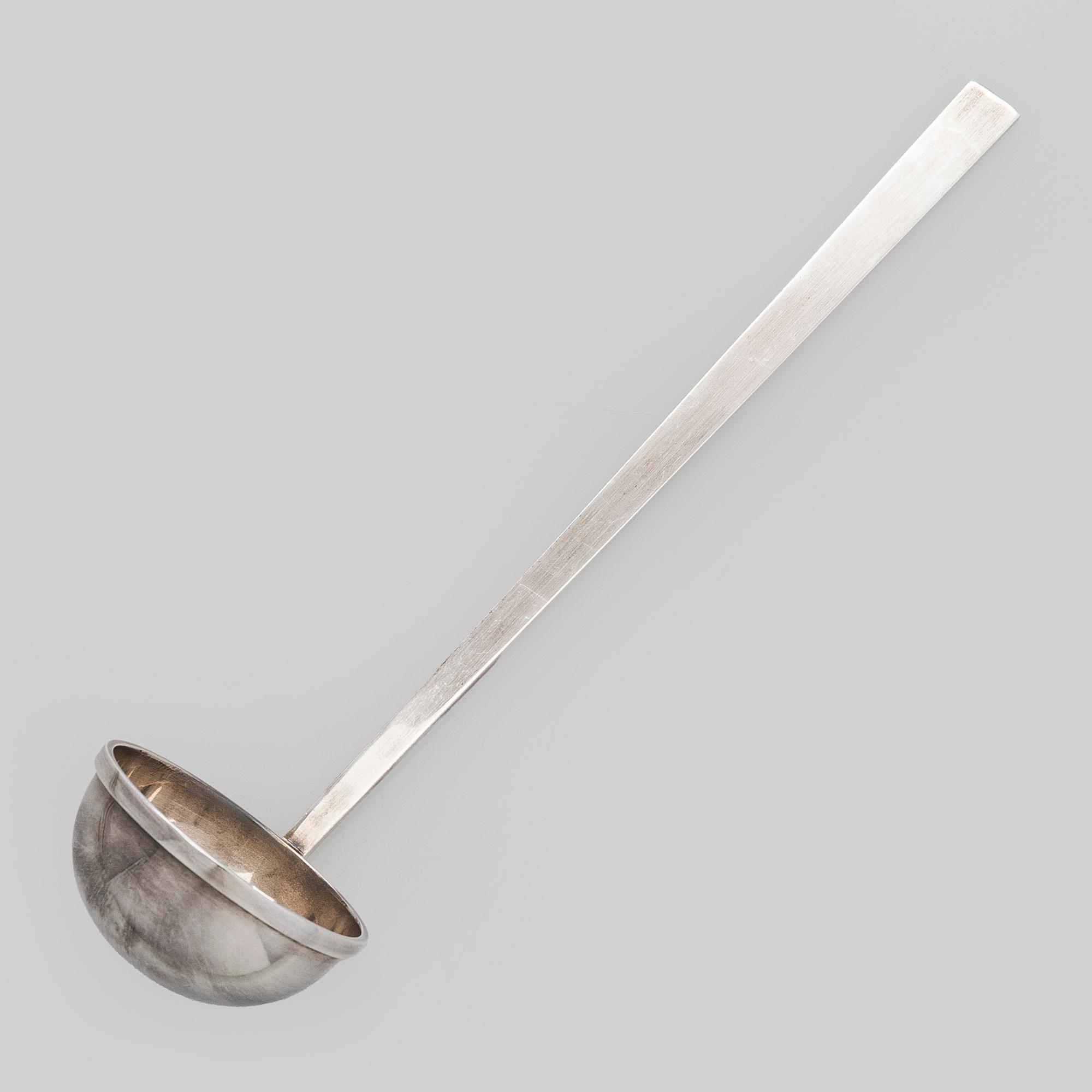 Bertel Gardberg, slev, sterlingsilver, Kultateollisuus Oy, Åbo 1970.