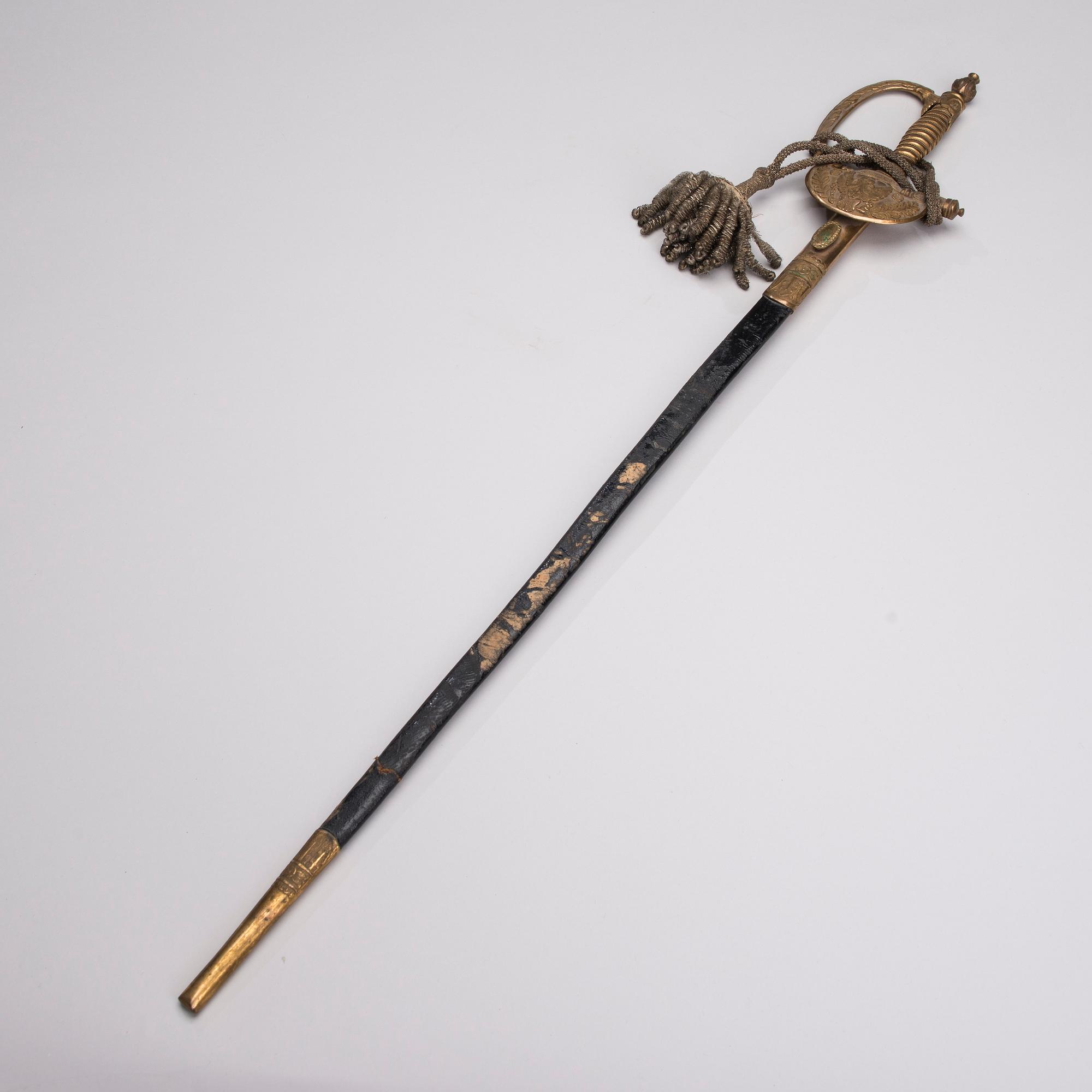 DRÄKTVÄRJA, Ryssland sekelskiftet 1800/1900.