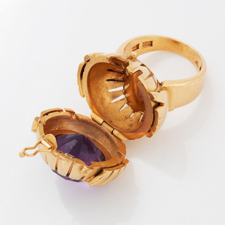 Amethyst ring with locket.