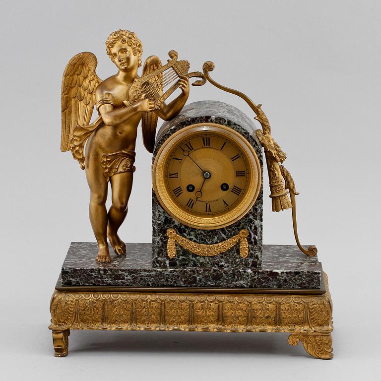 BORDSPENYDL, David Summerfield, omkring 1900.