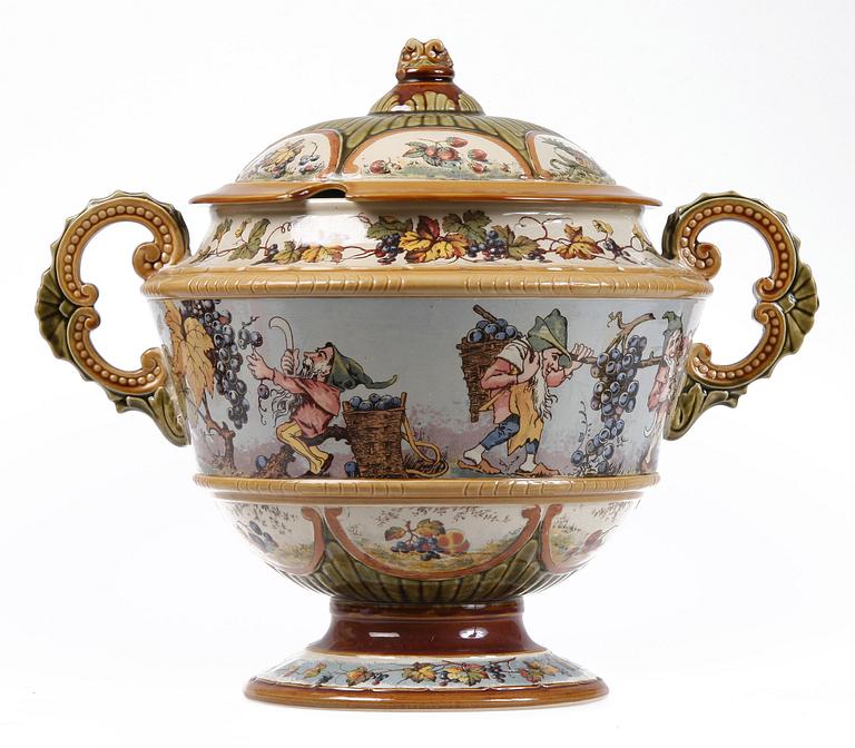 BÅLSKÅL, majolika, 1800/1900-tal.