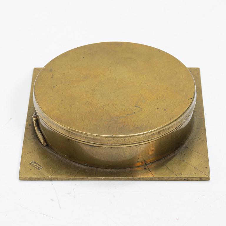 Compass, by Johan Gusaf Hasselström, (active in Stockholm 1775-1812).