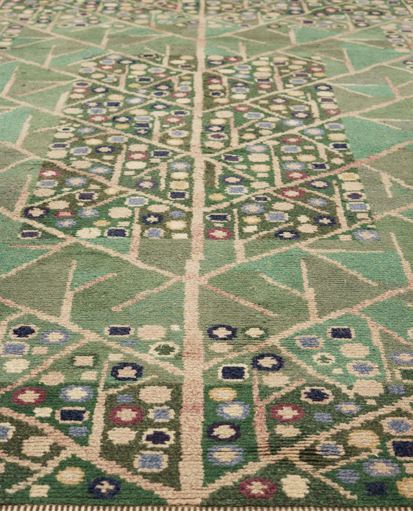 A CARPET, "Katarina, grön", knotted pile, 238 x 208 cm, signed AB MMF BN.