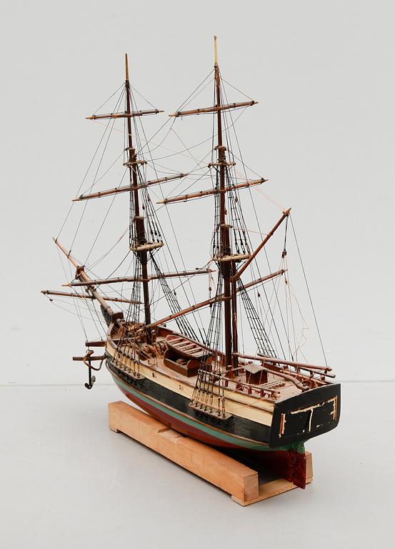 MODELLBÅT, trä, 1900-talets första hälft.