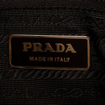 VÄSKA, Prada.