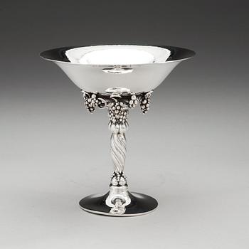 A Georg Jensen sterling grape bowl, Copenhagen 1945-77.