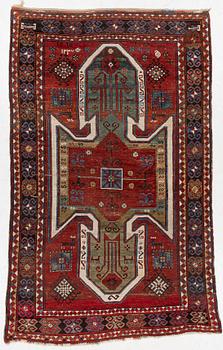 367. Matta, antik Sewan Kazak, södra Kaukasus, ca 295 x 180 cm.
