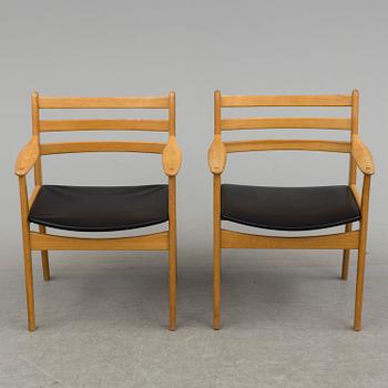 a pair of Poul Volther chairs from Gemla, 20th century.