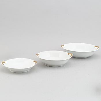 Louise Adelborg, Mat, kaffe- och teservis, Porslin, 110 delar, "Swedish Grace"/"Nationalservisen", Rörstrand.