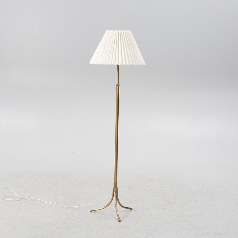 Josef Frank, floor lamp, model G 2326, Svenskt Tenn.