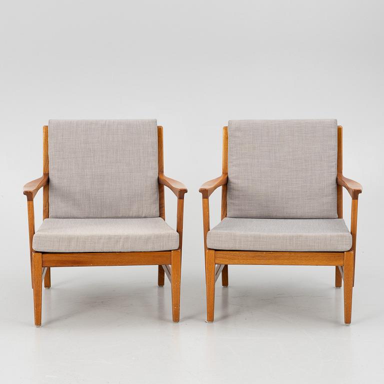 Armchairs, a pair, second half of the 20th century.