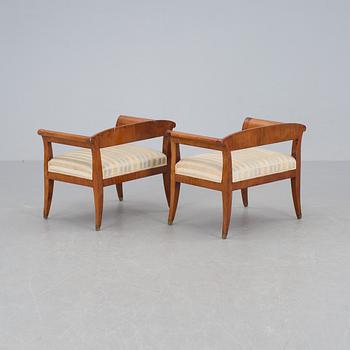 TABURETTER, ett par, empire, 1800-talets mitt.