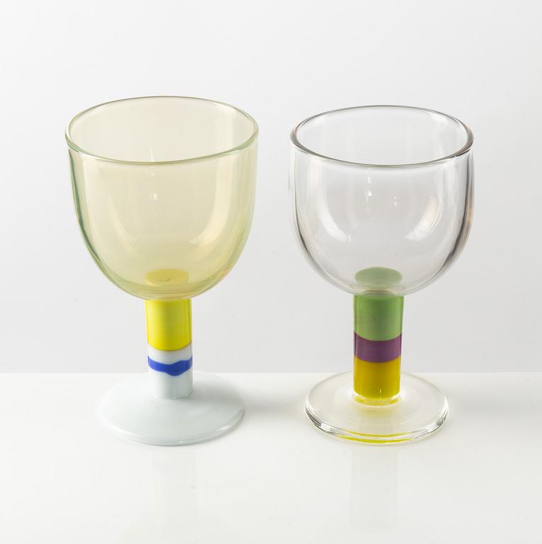 Gunnar Cyrén, two 'Pop' glass goblets, Orrefors 1967.