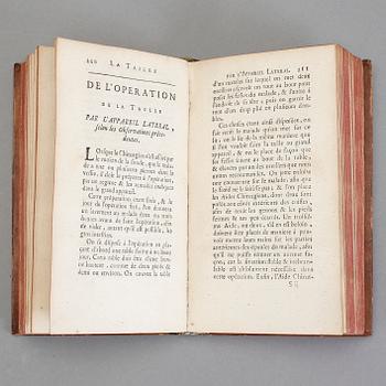 RENE-JACQUES CROISSANT, 3 volymer, Traité des Operations de Chirurgie, Paris 1738.