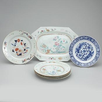 TALLRIKAR, 6 st, porslin, Kina, Qing dynastin, mestadels 1700-tal.
