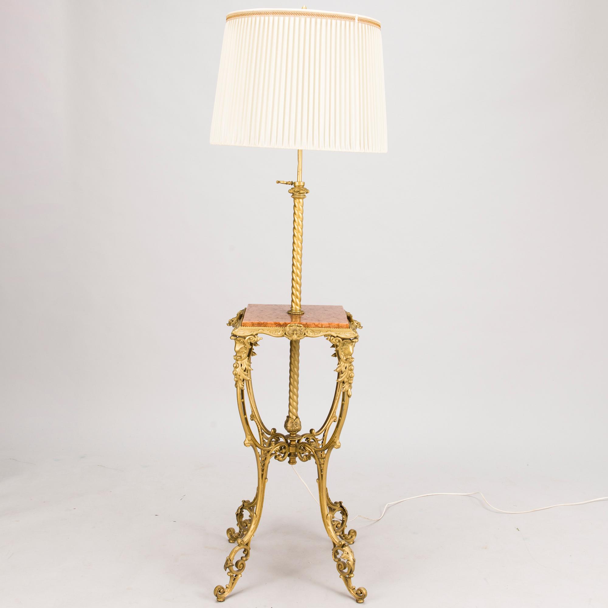 TUOLIPARI ja PÖYTÄVALAISIN, vuosisadan vaihde 1900 ja 1900-luvun loppupuoli.