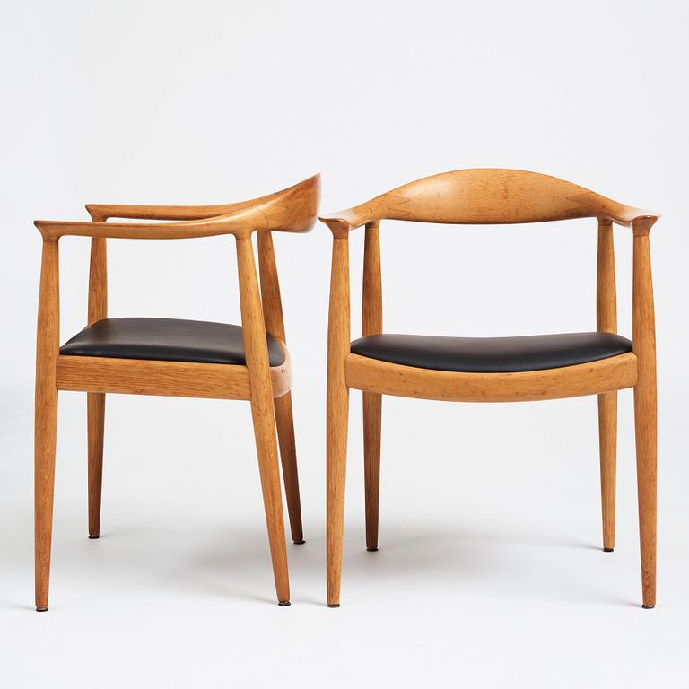 Hans J. Wegner, a pair of "The Chair", model JH-503, Johannes Hansen, Danmark 1950-60s.