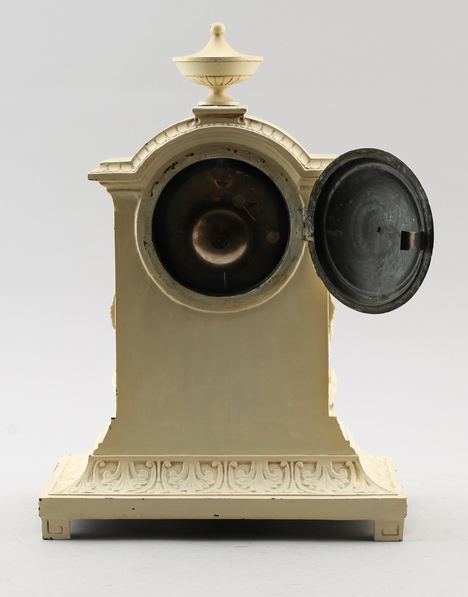 BORDSPENDYL, järn, Amerika, omkring år 1900.